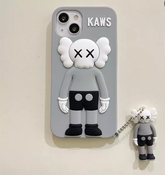 Case Kaws Iphone13pro