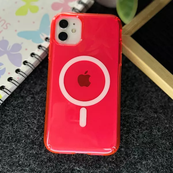 Case Magsafe Rojo Translucido Iphone15pro+