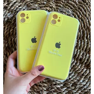 Silicon Case Amarillo Protector Cámara Iphone 14pro+