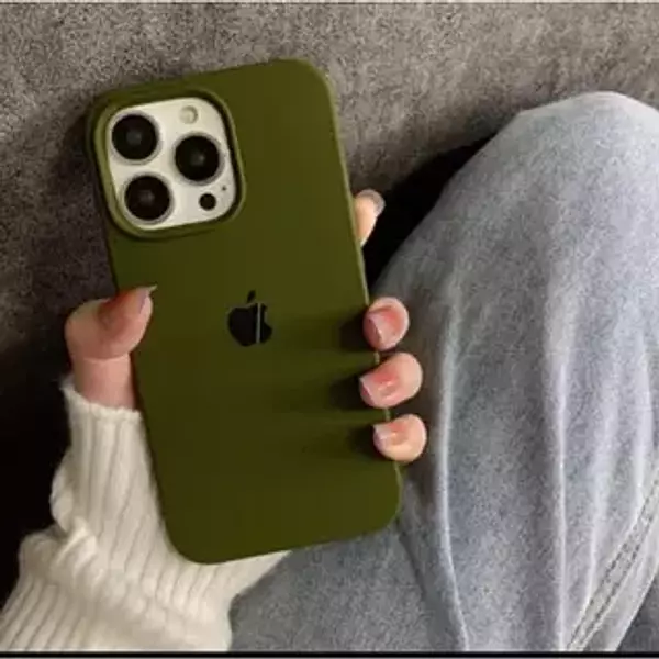 Silicon Case Verde Iphone15