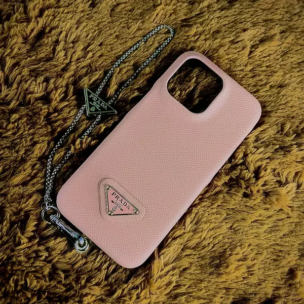 Case Lujo Prada Rosado Iphone 13/14