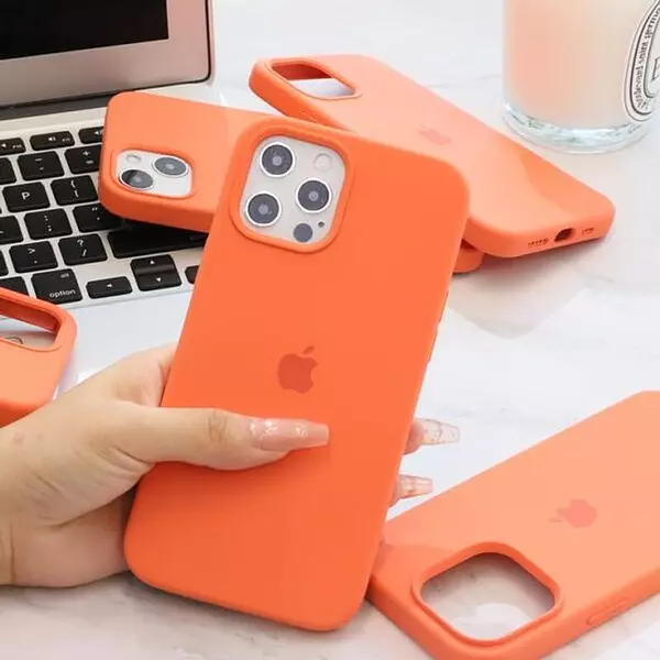 Silicon Case Naranja Iphone 16pro