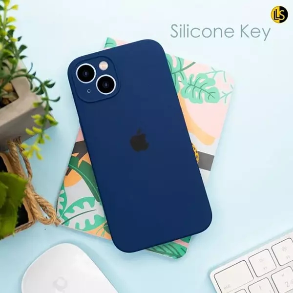 Silicon Case Azul Oscuro Iphone 13pro+