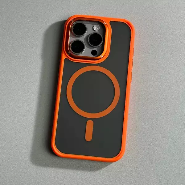 Case Magsafe Mate Borde Naranja Iphone 15