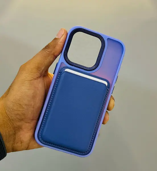 Case Magsafe Tarjetero En Cuero Lila Iphone 16