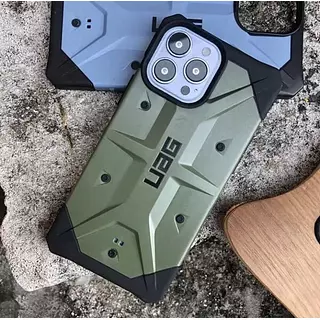 Case Antishok Verde Iphone 15