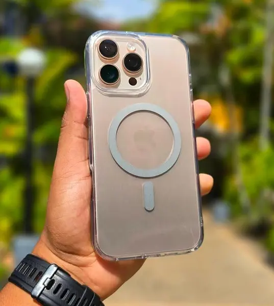 Case Transparente Degrade Gris Magsafe Iphone 15pro